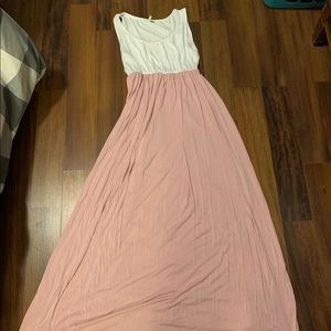 Maternity maxi dress